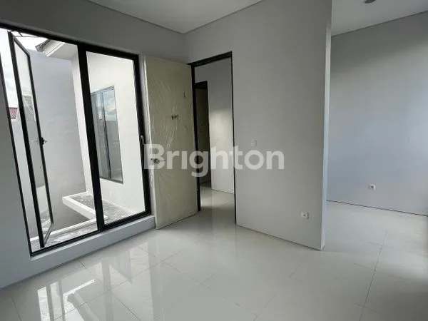 image RUMAH 2 LT MURAH SIAP HUNI PONDOK CANDRA DEKAT CLUB HOUSE DAN TOLL JUANDA SERTA PETRA ACYTIA DAN RAYA MERR DAN POLTEK PELAYARAN SERTA UINSA (4)