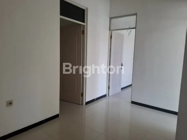 image RUMAH 2 LANTAI FULL BANGUNAN MINIMALIS SUDAH RENOV SIAP HUNI DEKAT RAYA KENJERAN PLOSO BRONGGALAN KALIJUDAN MERR DHARMAHUSADA GALAXY MALL PANTAI MENTARI PAKUWON CITY MULYOSARI (5)