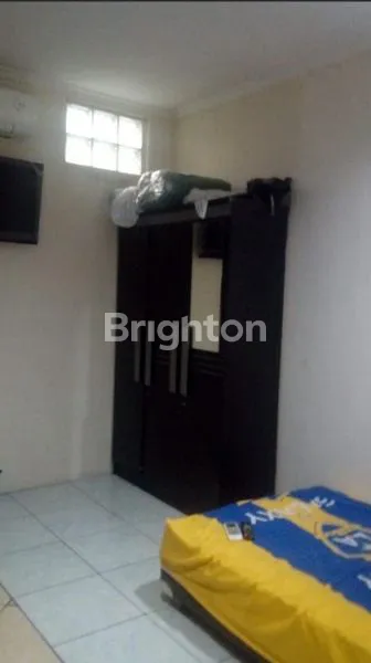 image RUMAH 2½ LANTAI DI SUKODONO (2)