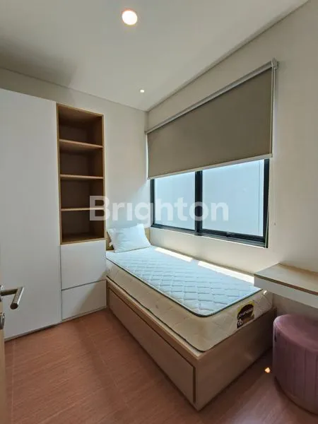 image RUMAH BARU+RAPI DI BSD, BANGUNAN 2 LANTAI. TURUN HARGA 2.450M -> 2.350M. -> 2.250M MASIH NEGO (5)