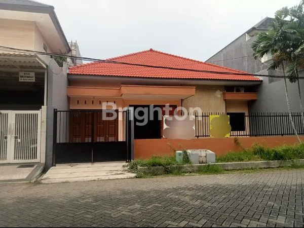 image DIJUAL RUMAH MANYAR TIRTOMOYO (1)