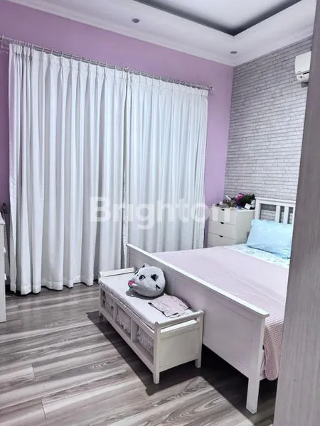 image RUMAH CLUSTER 2,5 LANTAI DI PURI BETA LARANGAN TANGERANG – RENOVASI TOTAL, SIAP HUNI (5)