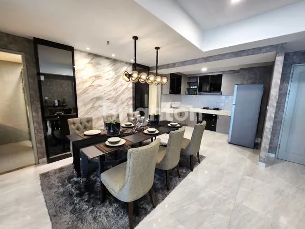 image DIJUAL CEPAT HARGA DIBAWAH PASARAN…  1 UNIT APARTEMEN MANHATTAN FULL FURNISHED (2)