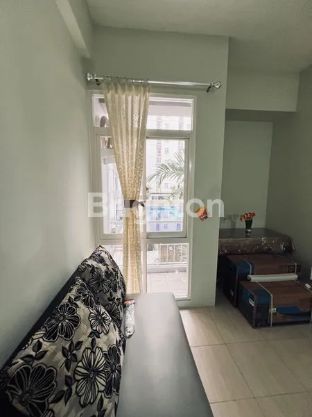 image APARTEMENT BALE HINGGIL 2BR TOWER A, VIEW LANGSUNG KOLAM RENANG, SEMI FURNISHED, SURABAYA TIMUR (1)