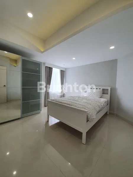 image CONDOMINIUM TAMAN ANGGREK 2+1 BR (7)