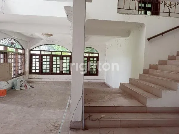 image DIPONEGORO TANAH DAN BANGUNAN RUMAH PUSAT KOTA SEMARANG (3)