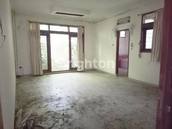 image DIPONEGORO TANAH DAN BANGUNAN RUMAH PUSAT KOTA SEMARANG (7)