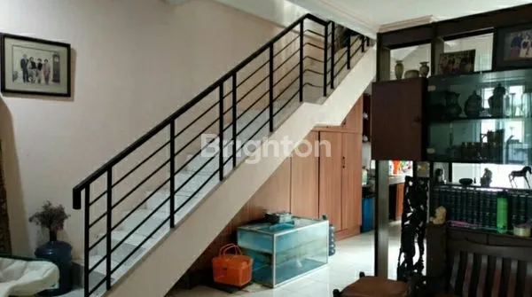 image RUMAH NYAMAN DALAM CLUSTER CIREUNDEU TANGERANG SELATAN (5)