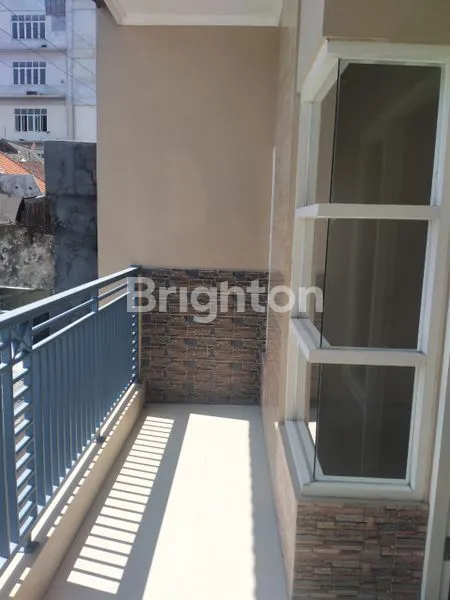 image RUMAH BARU 2 LANTAI FULL BANGUNAN LEBAK ARUM (4)