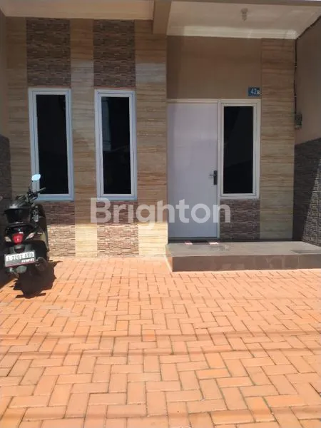 image RUMAH BARU 2 LANTAI FULL BANGUNAN LEBAK ARUM (2)