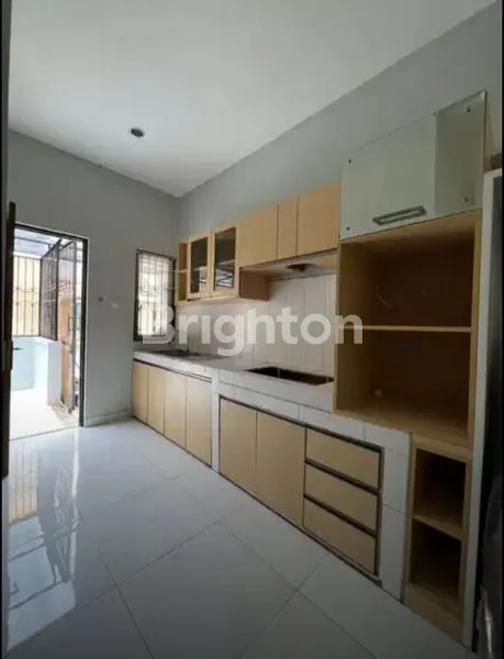 image RUMAH HOOK SIAP HUNI DI PERMATA GREEN RESIDENCE PAMULANG (4)