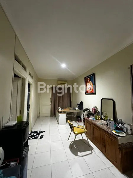 image RUMAH 2 LANTAI SIAP HUNI DI LENTENG AGUNG JAKARTA SELATAN (4)