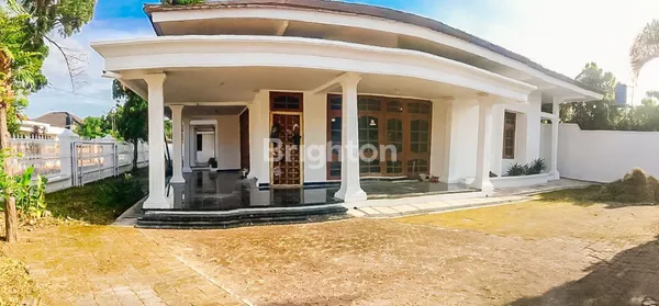 FAJAR INDAH JAJAR, LAWEYAN: HUNIAN KLASIK LUAS DIKAWASAN PREMIUM SOLO, STRATEGIS, SHM, LUAS 850M