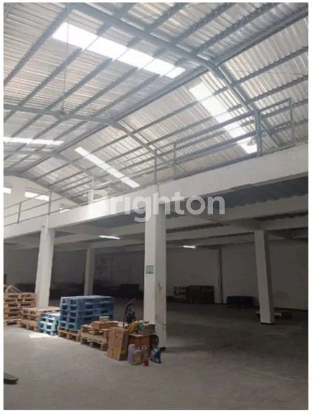 image DISEWAKAN GUDANG STRATEGIS (1)