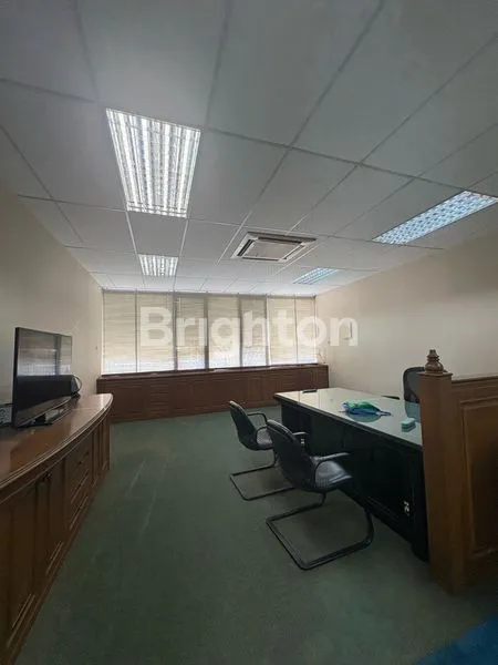 image RUKO 5,5 LANTAI + LIFT DI CIDENG TIMUR, STRATEGIS & GANDENG (7)