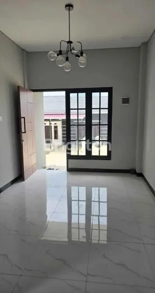 image RUMAH 2 LANTAI SIAP HUNI DI GRAHA INDAH KILO 5, SHM, KPR READY (2)