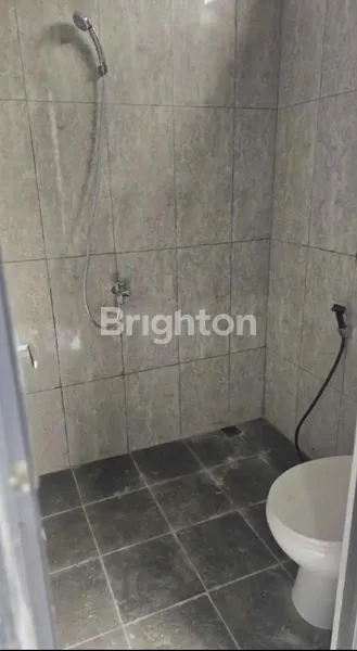 image RUMAH 2 LANTAI SIAP HUNI DI GRAHA INDAH KILO 5, SHM, KPR READY (7)