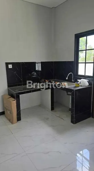 image RUMAH 2 LANTAI SIAP HUNI DI GRAHA INDAH KILO 5, SHM, KPR READY (4)