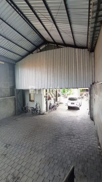 image JUAL/SEWA TOKO + KANTOR COCOK UNTUK USAHA LOKASI STRATEGIS DI UBUNG, DENPASAR (2)