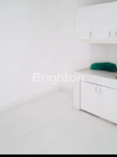 image RUMAH BINTARO SEKTOR 3 (5)