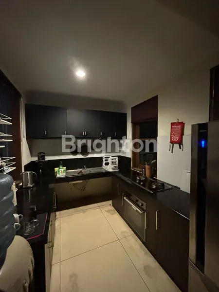 image DIJUAL RUMAH MEWAH DI SUNSET ROAD (6)