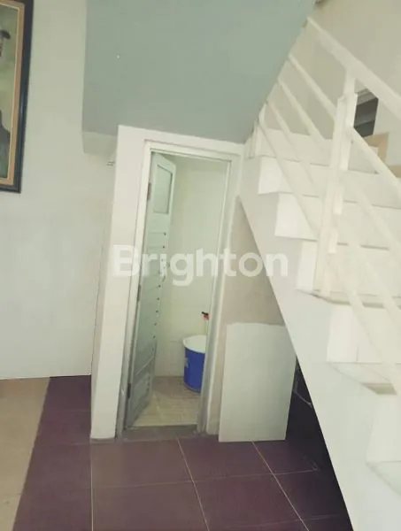 image RUMAH 2 LANTAI SIAP HUNI  - 3KT 3KM STRATEGIS (3)