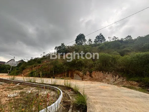 image TANAH KOSONG DIJUAL DAERAH BERSEBELAHAN DENGAN PERUMAHAN REGENCY CLUSTER BARU (4)