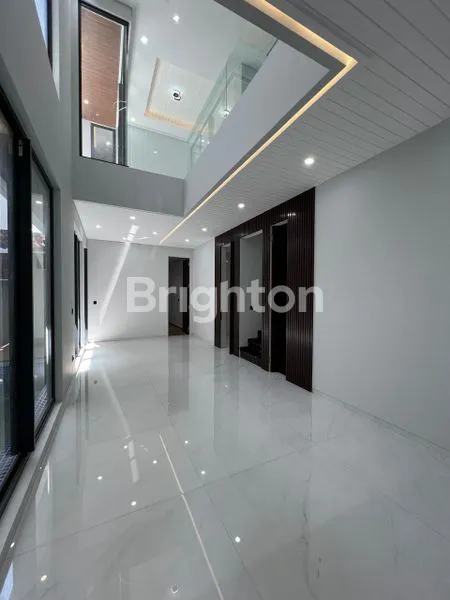 image NEW LUXORIOUS BARUK SELANGKAH KE RAYA MERR (4)