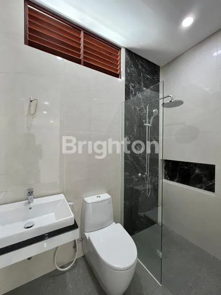 image NEW LUXORIOUS BARUK SELANGKAH KE RAYA MERR (7)