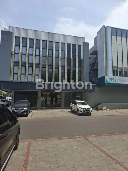 image RUKO PREMIUM 2.5 LT DI MADISON KOTA WISATA - LOKASI STRATEGIS (1)