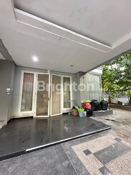 image RUMAH 2 LT HOOK SELANGKAH RAYA MULYOSARI SUTOREJO  (1)