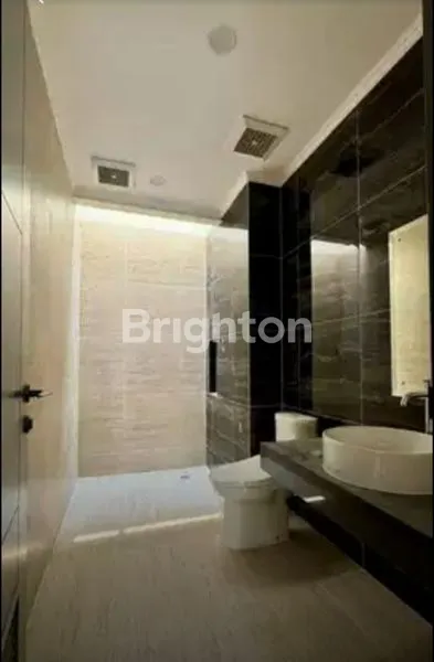 image RUMAH 2 LANTAI BRAND NEW CLUSTER CARSON GADING SERPONG TANGERANG  (8)