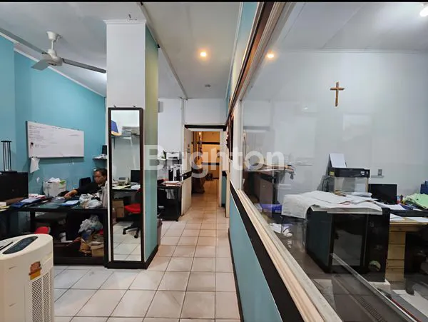 image RUKO 3 LANTAI PREMIUM TAMAN RATU, DURI KEPA, JAKARTA BARAT  (5)