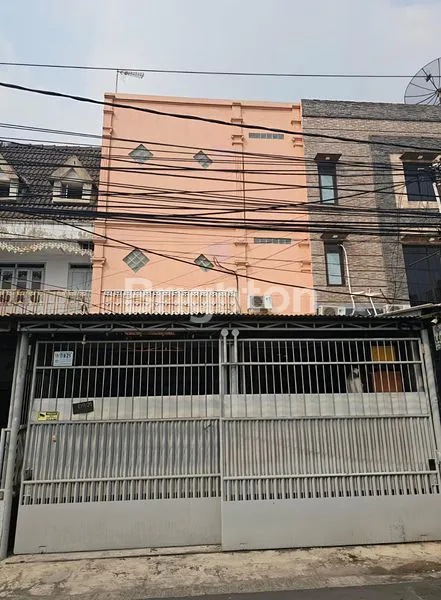 image RUKO 3 LANTAI PREMIUM TAMAN RATU, DURI KEPA, JAKARTA BARAT  (1)