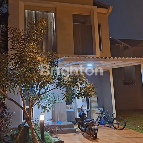 image RUMAH 2 LANTAI DALAM CLUSTER MALIBU VILLAGE GADING SERPONG DEKAT BSD (1)
