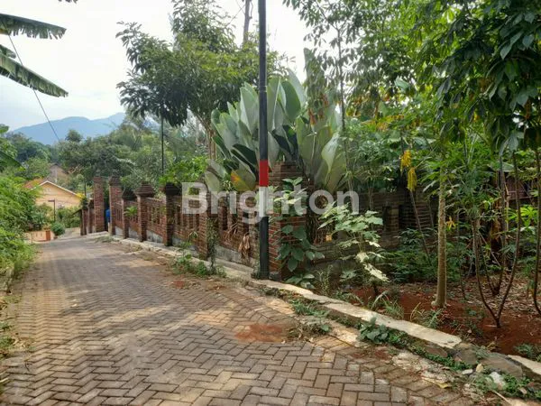 image TANAH PLUS RUMAH MUNGIL DI DAERAH GUNUNG PATI (2)