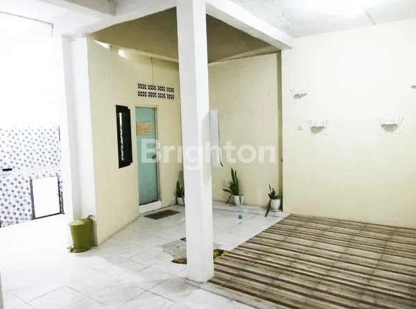 image RUMAH ADA TAMAN BAGUS SIAP HUNI (5)