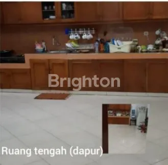 image RUMAH STRATEGIS LT 243M² DI PINUS REGENCY (2)