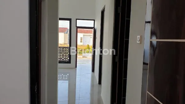 image MILIKI SEGERA RUMAH  DI BATIK RESIDENCE, SAMPIRAN, TALUN, CIREBON, JAWA BARAT<br />
 (2)