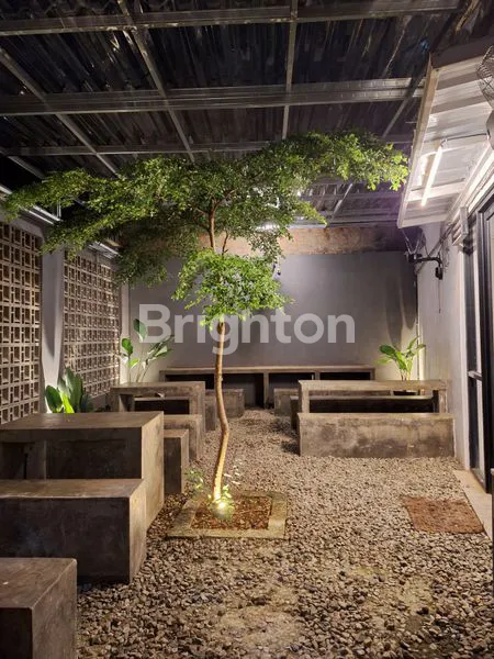 image JUAL CEPAT CAFE DAN RUMAH KONTRAKAN STRATEGIS DI JANTUNG KOTA TANGERANG (4)