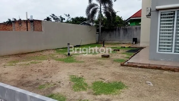 image 2 UNIT RUMAH MEWAH DAN 1 KAPLING SIAP BANGUN (8)