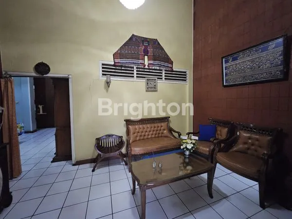 image RUMAH STRATEGIS KELAPA DUA (3)