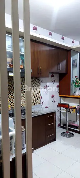 APARTEMEN SALEMBA RESIDENCE,FULL FURNISHED DENGAN VIEW CANTIK & LOKASI PREMIUM.