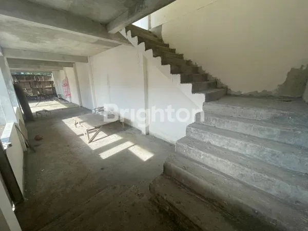 image OFFICES IN PETITENGET MAIN ROAD (3)