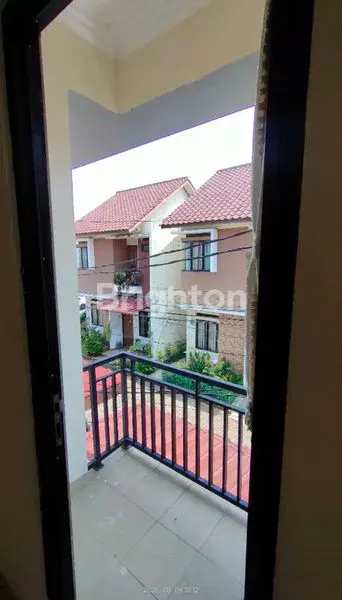 image HUNIAN STRATEGIS D CROWN RESIDENCE CIPUTAT TIMUR AKSES MUDAH KE JAKARTA (5)