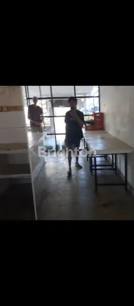 image RUKO PREMIUM 2 UNIT MERTANADI SEMINYAK SIAP BISNIS (3)