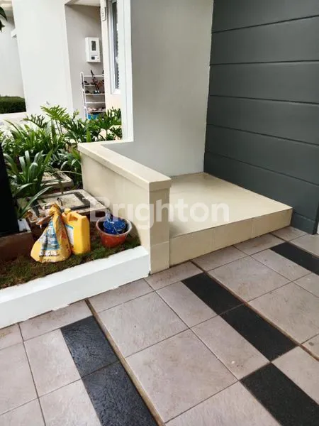 image DIJUAL RUMAH DI CLUSTER AGNESI SIAP HUNI (2)