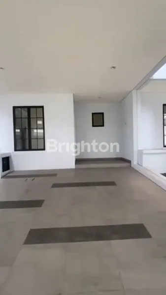 image RUMAH DOUBLE DECKER TYPE F DI LAVON SWAN CITY  CIKUPA TANGERANG (7)