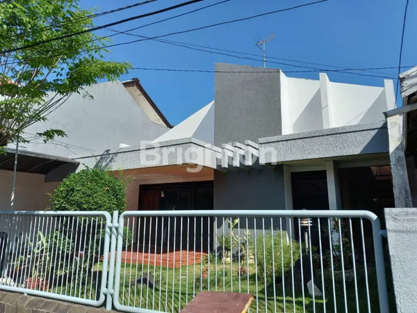 image RUMAH 1 LANTAI SEMI FURNISHED SIAP PAKAI DEKAT MANYAR TOMPOTIKA ARAYA GALAXY MALL KERTAJAYA INDAH (1)