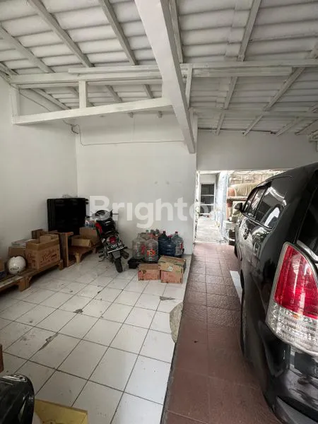 image RUMAH LOKASI STRATEGIS  DEKAT MERR LEBAK ARUM  (6)
